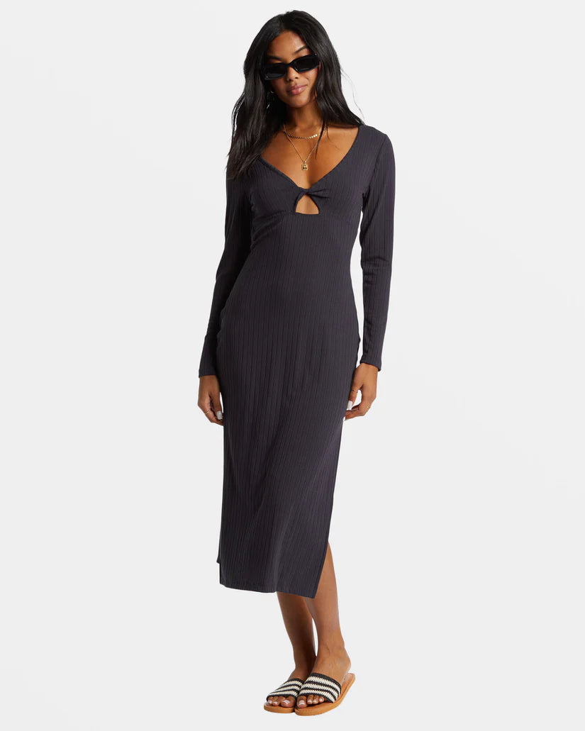 long sleeve second look dress Second Look Midi Dress – Stcroixsurf