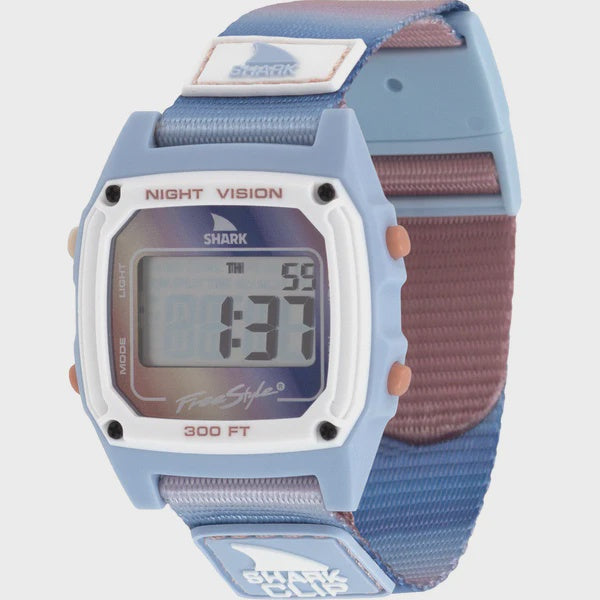 Shark Classic Clip | Skyline