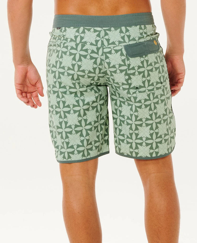 Mirage Pacific Boardshort | Moss