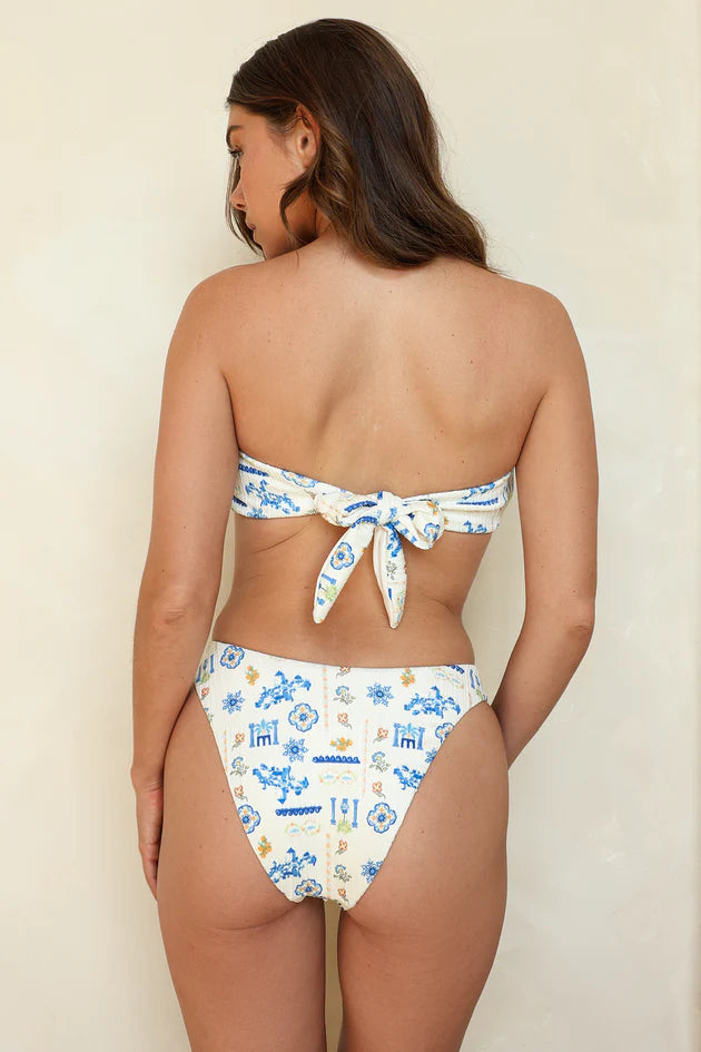 Lotus Bandeau Bikini Top | Santorini