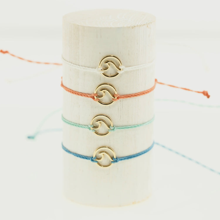 Wave Disc Friendship Bracelet